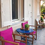 Park Luxury بيت للعطل Parálion Ástros