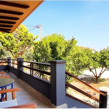 Park Luxury Parálion Ástros